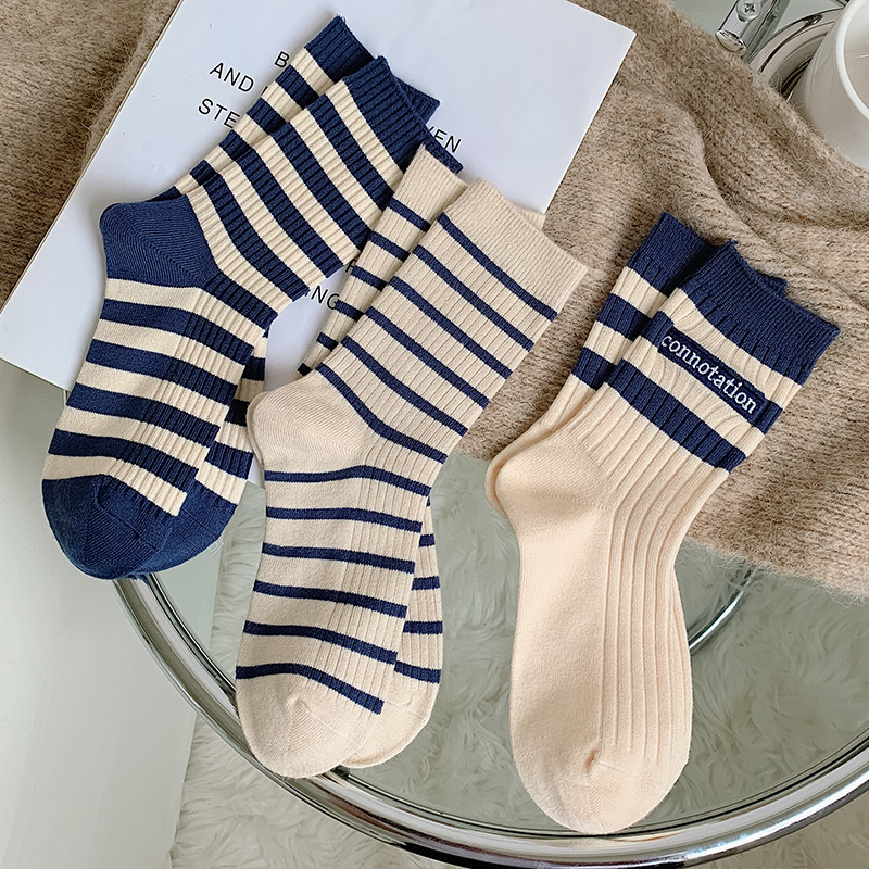 Autumn Women Sports Socks Stri - مراجعة Street Fashion Youtube وسعره
